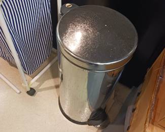 Trash can stainless steel