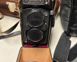Yashica Mat 124 G vintage camera