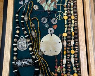 vintage jewelry