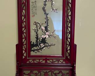 wooden table screen