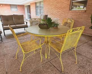 Daisy Yellow MCM cast metal patio table and chairs