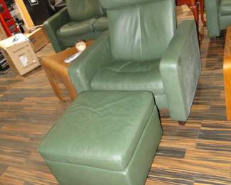 Stressless Ekornes Arion Reclining Chair with Ottoman Custom Green