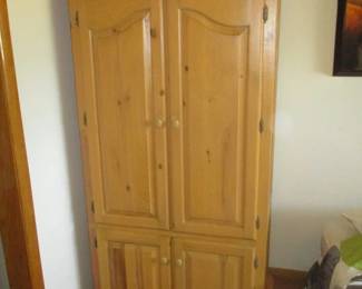 Broyhill Pine Wardrobe