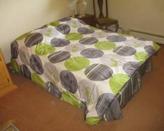 Full Size Bed Frame and Mattress Set