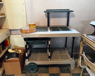 Gardening cart