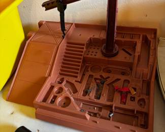 Vintage Star Wars Droid Factory  with accessories on site