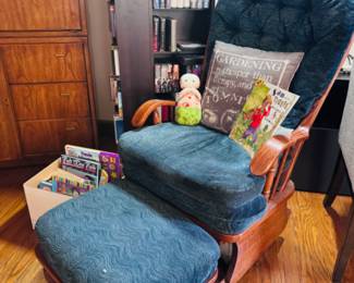 Glider rocking chair with ottoman