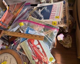 Aviation ephemera. Bid online at: https://modestlambestatesales.hibid.com/