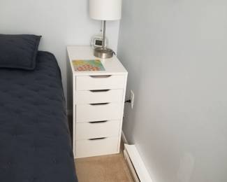 End table; table lamp