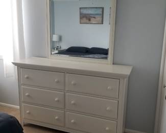 6-drawer dresser with mirror