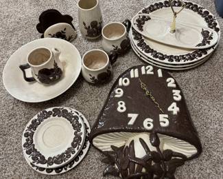 Vintage 1970s Arnel Mushroom Dishes