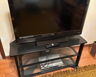 Vizio TV, stand