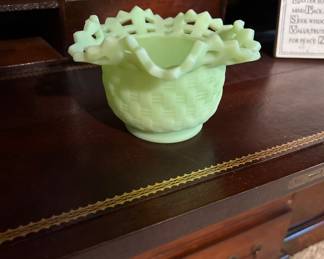 Fenton uranium custard basket weave ruffled vase