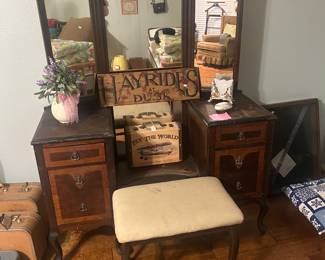 Antique vanity