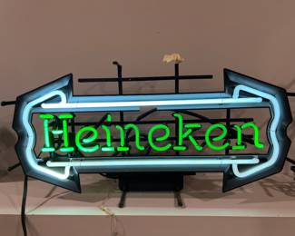 Heineken Neon Beer Sign