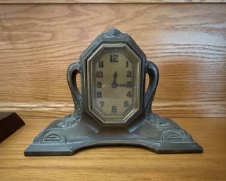 Mantel Clock