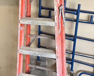 Fiberglass Folding Ladder 
