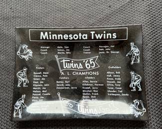 1965 MN Twins AL Champions Black Glass Dish