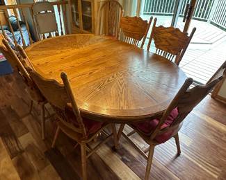 Kitchen Table & Chairs