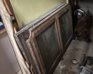 Antique Pool Table - VERY HEAVY!