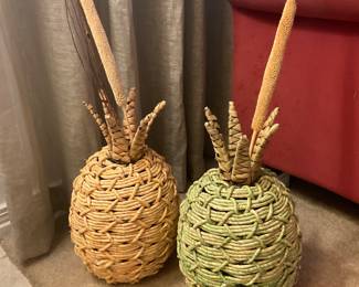 Wicker pineapples