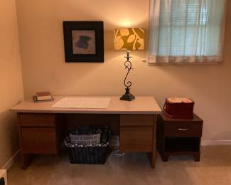 Desk with removal top