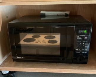 Magic Chef microwave 
