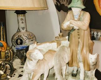 Large Capodimonte