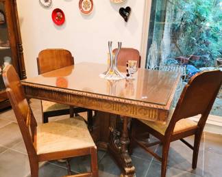 Art Deco dining table with 4 chairs