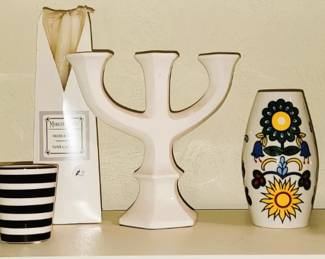 Candles, candlesticks and mini-vases