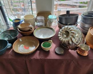 Pottery and metsl bakeware