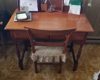 Writing desk & chair