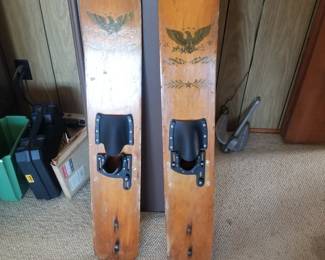 Vintage juvenile water skis