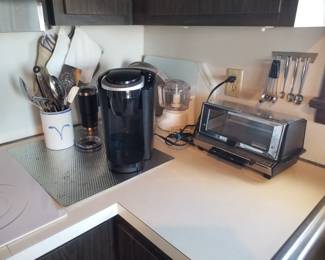 Small kitchen appliances
