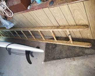 Wood ladder