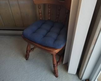 Dining chair