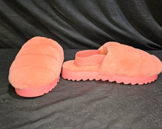 Ugg Fluffy Pink Women's Slippers