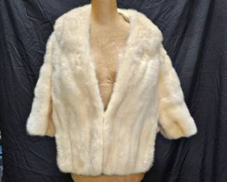 Vintage Amoroso Blonde Mink Short Fur Shawl Coat