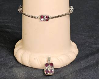 Vtg Sterling Silver Garnet Pendant & Bracelet Set