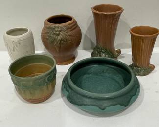 Art Pottery incl. McCoy, Roseville, Weller, Etc