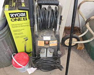 Pressure washer