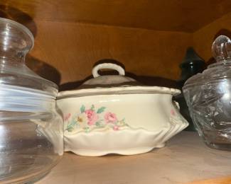 Vintage Homer Laughlin Virginia Rose Fluffy Rose Covered Vegetable Dish
