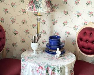 cute little chairs with tufted backs 