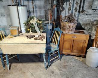 wonderful drop leaf table 