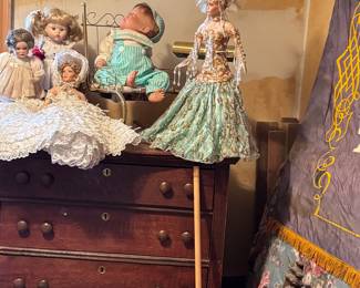 fabulous chest of drawers 