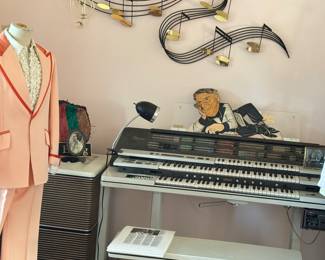 Bougie Peach vintage Tuxedo ! 