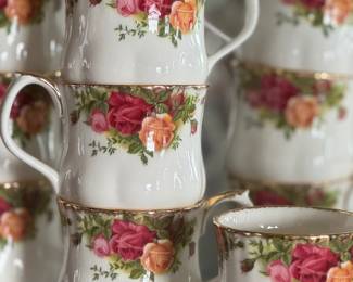 ROyal Albert china  "Old Country Rose" 