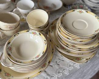 Taylor Smith dish set 