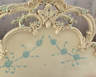 Beautiful bedroom suite/queen size headboard 