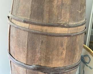 the coolest barrel ever! look at the bands! 